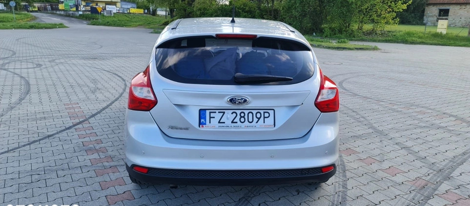 Ford Focus cena 25700 przebieg: 168500, rok produkcji 2013 z Góra małe 137